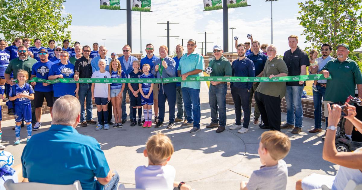 Mont Belvieu names sports complex after BH alum’s family | Sports ...