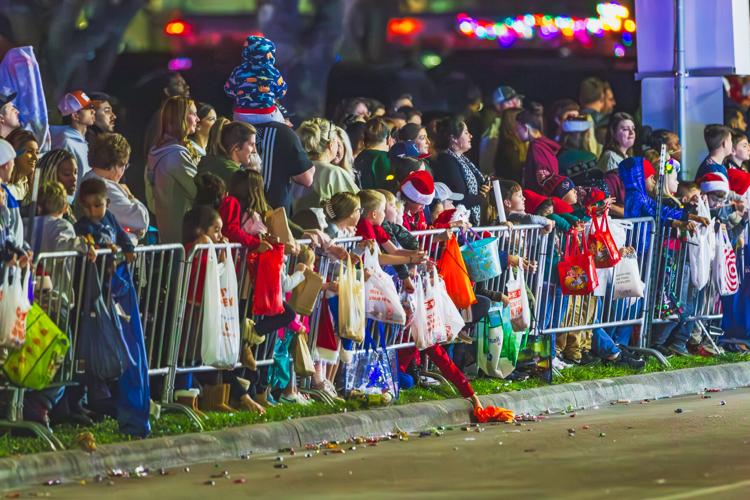 Mont Belvieu Christmas parade gallery Local