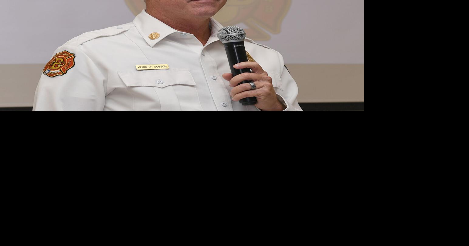 Baytown Fire Chief updates Baytown Rotary Club Local