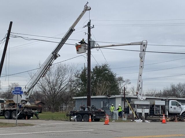 Recovery from storm goes full steam | News | baytownsun.com