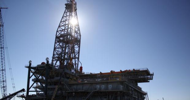 Shell Olympus N88 Rig Massive Olympus rig heads to sea | News | baytownsun.com
