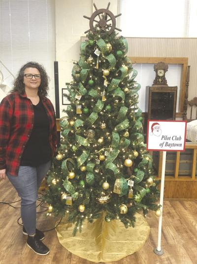 Christmas Tree Fantasy
