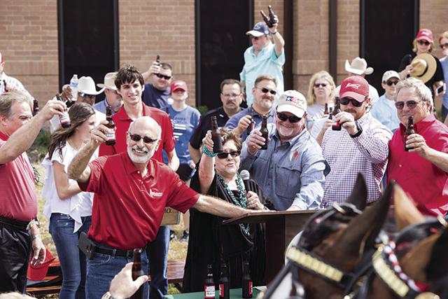 Baytown Christmas Parade 2022 Toast of the Town Wismer parade brings out city spirit News Baytown Christmas Parade 2022 Toast of the Town Wismer parade brings out city spirit News