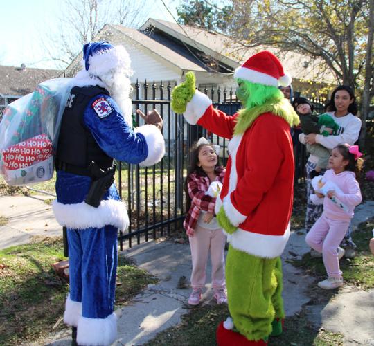 Baytown Blue Santa delivers toys to the less fortunate Local