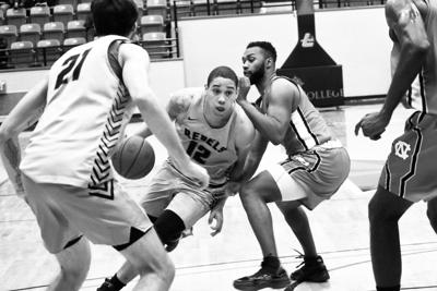 Lee College vs. LSU-Eunice tonight in Baytown