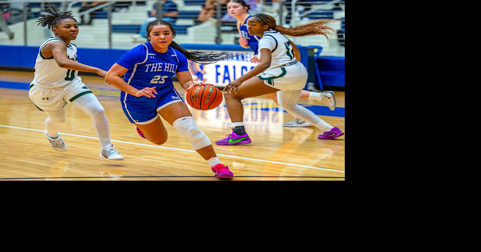 Sports Roundup - Eagles’ Roberson named ‘Super Elite’