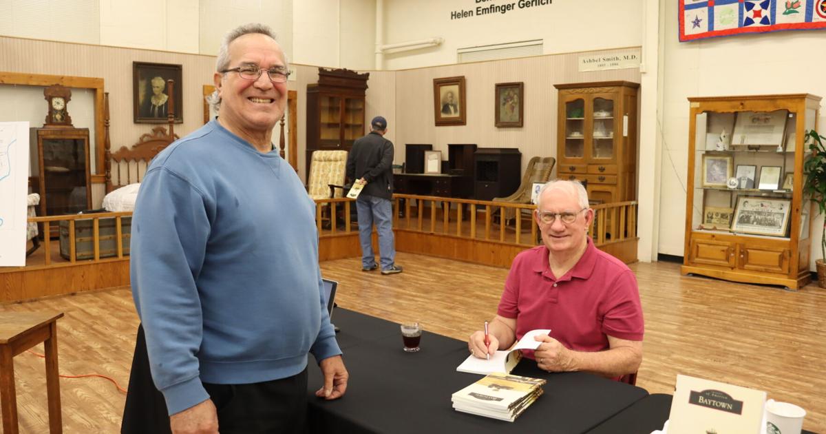 Book signing at Baytown Historical Museum | Local | baytownsun.com