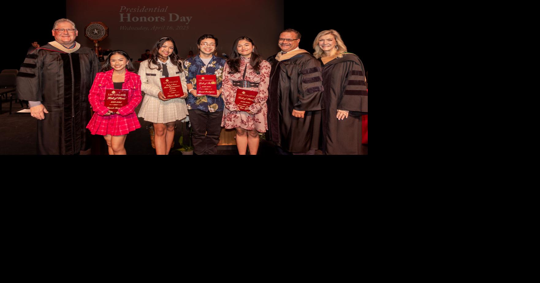 Lee College celebrates academic excellence | Local | baytownsun.com