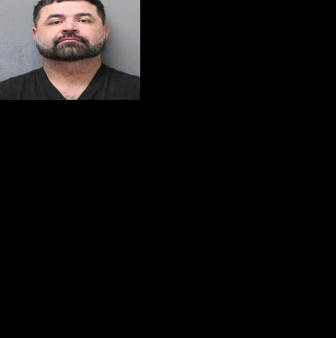 Man arrested after 300-rooster ring bust | Local | baytownsun.com