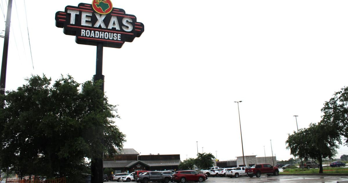 Fidelis: Texas Roadhouse relocating in 2027