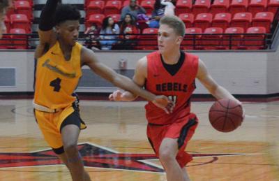 Lee College Enters Postseason Tourney As 11 Seed Opens With