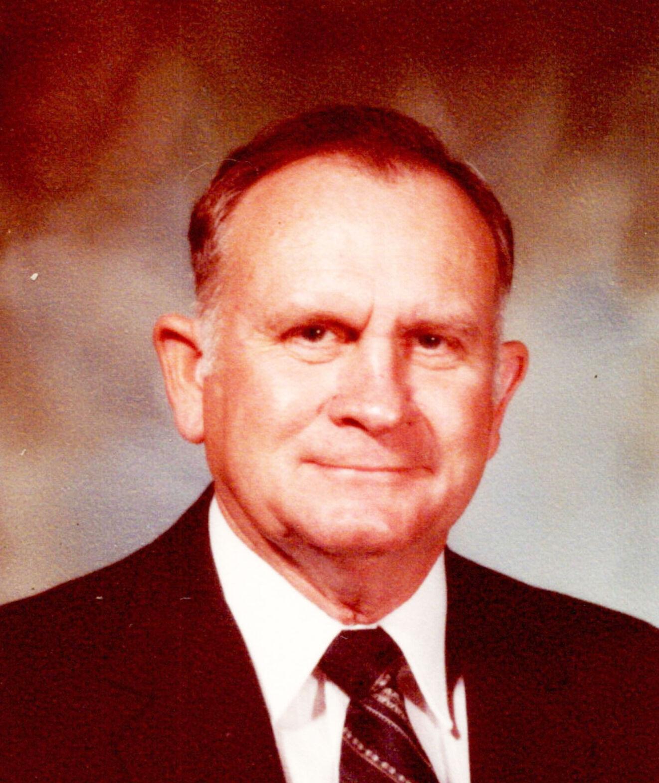 Walter Raymond Walker Obituaries