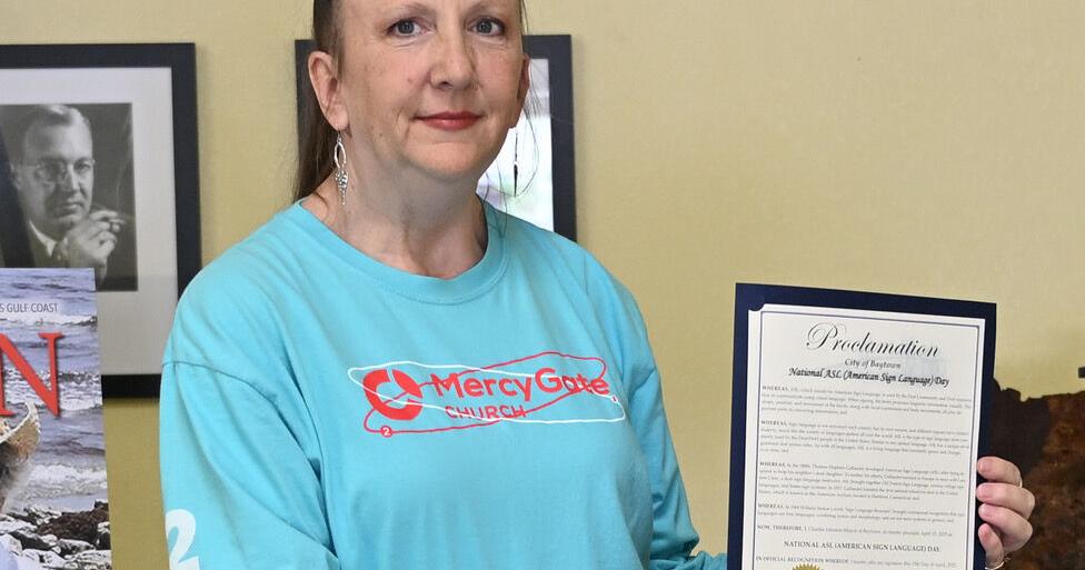 American Sign Language Day proclaimed in Baytown | Columns | baytownsun.com
