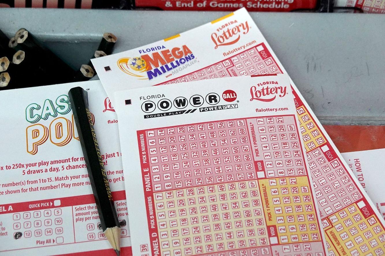 Powerball jackpot soars to 1 billion for Monday night’s drawing