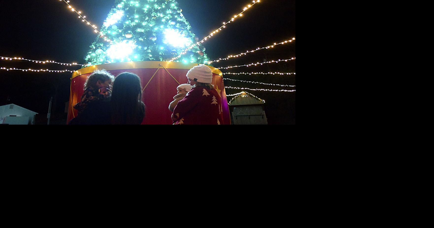 City of Bluefield has Annual Christmas Tree Lighting Ceremony News