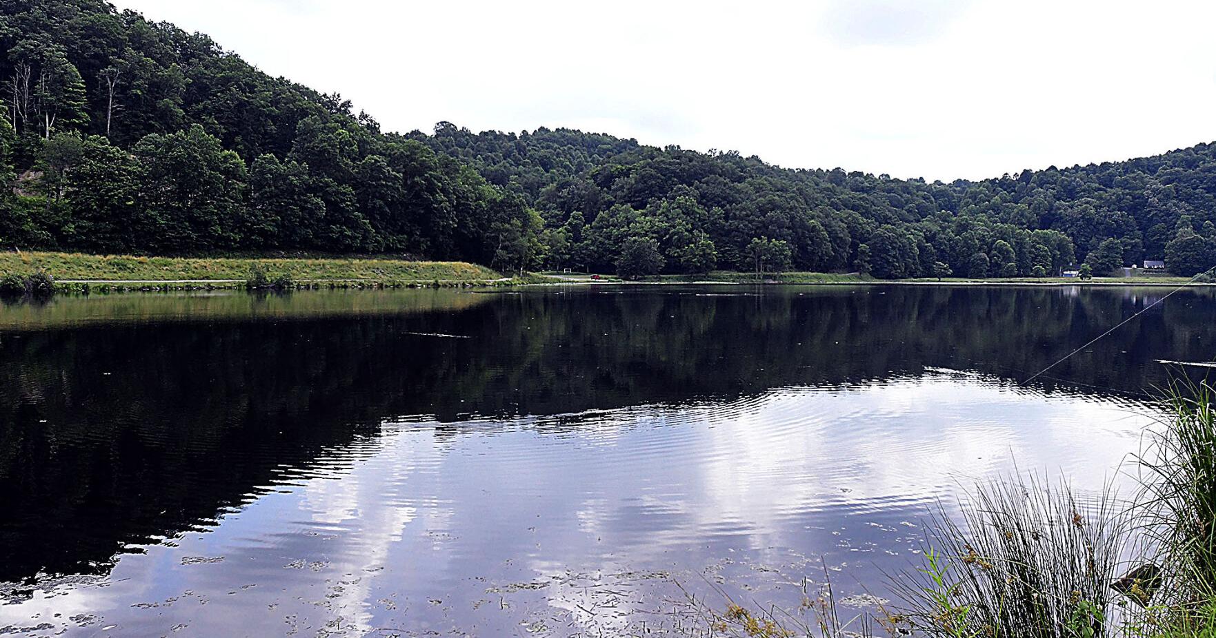 Residents can buy a lake for $1 million - Vimarsana News