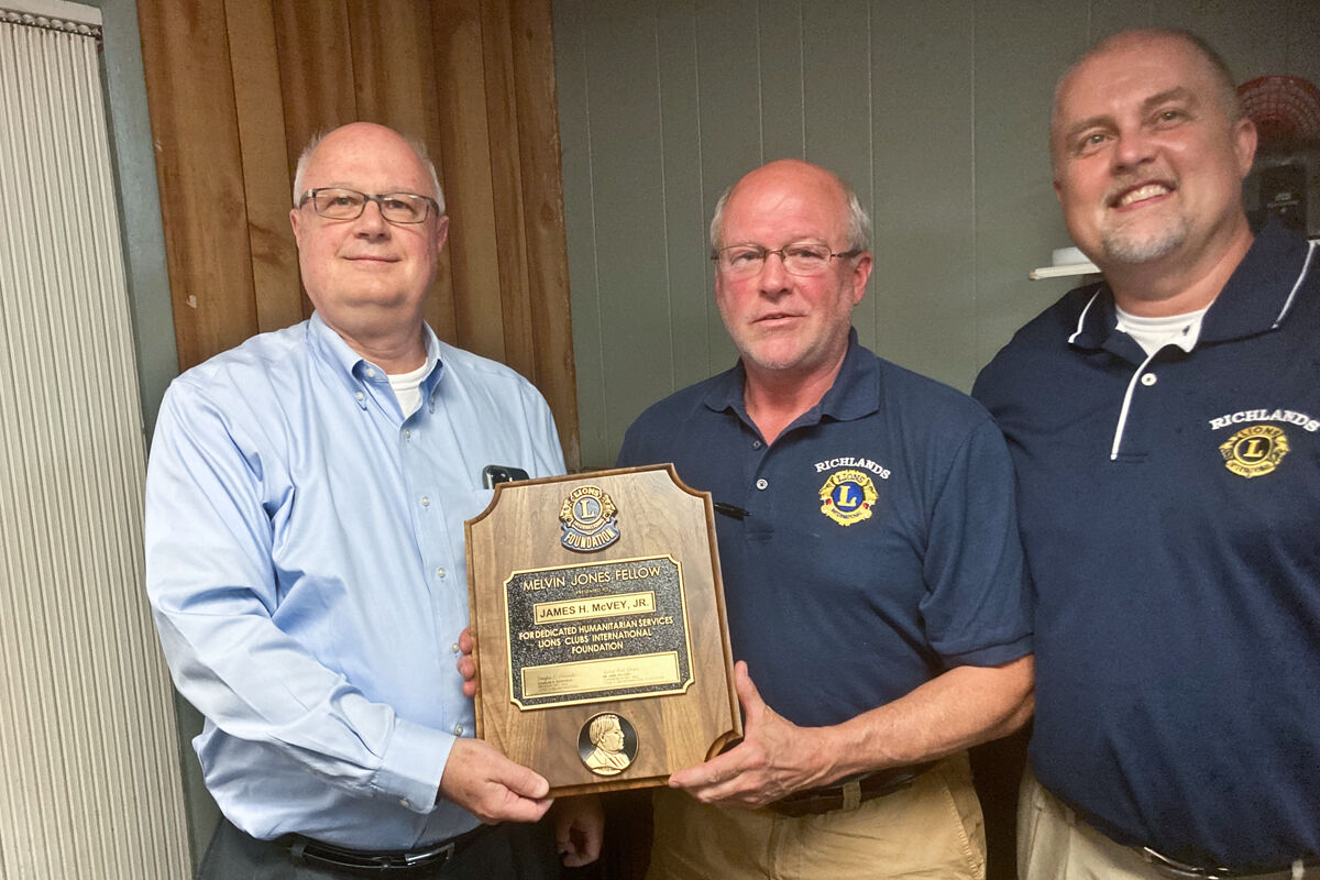 Richlands Lions Club Presents Melvin Jones Fellow Award | Lifestyles ...