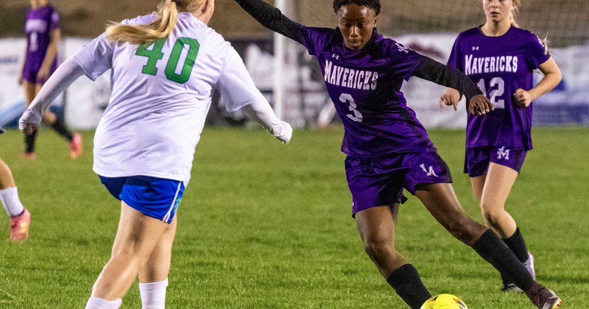 Top-ranked JM girls beat Summit in Class A-AA regional semifinal
