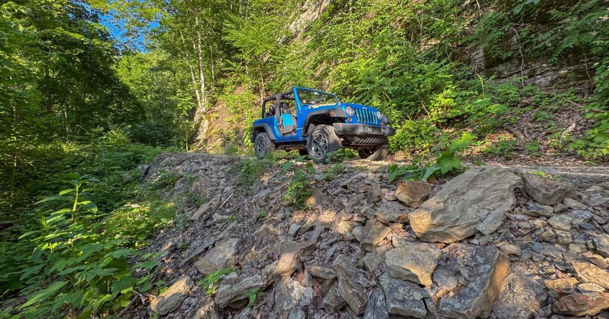 McKendree Road offers a rugged passage through the New River Gorge