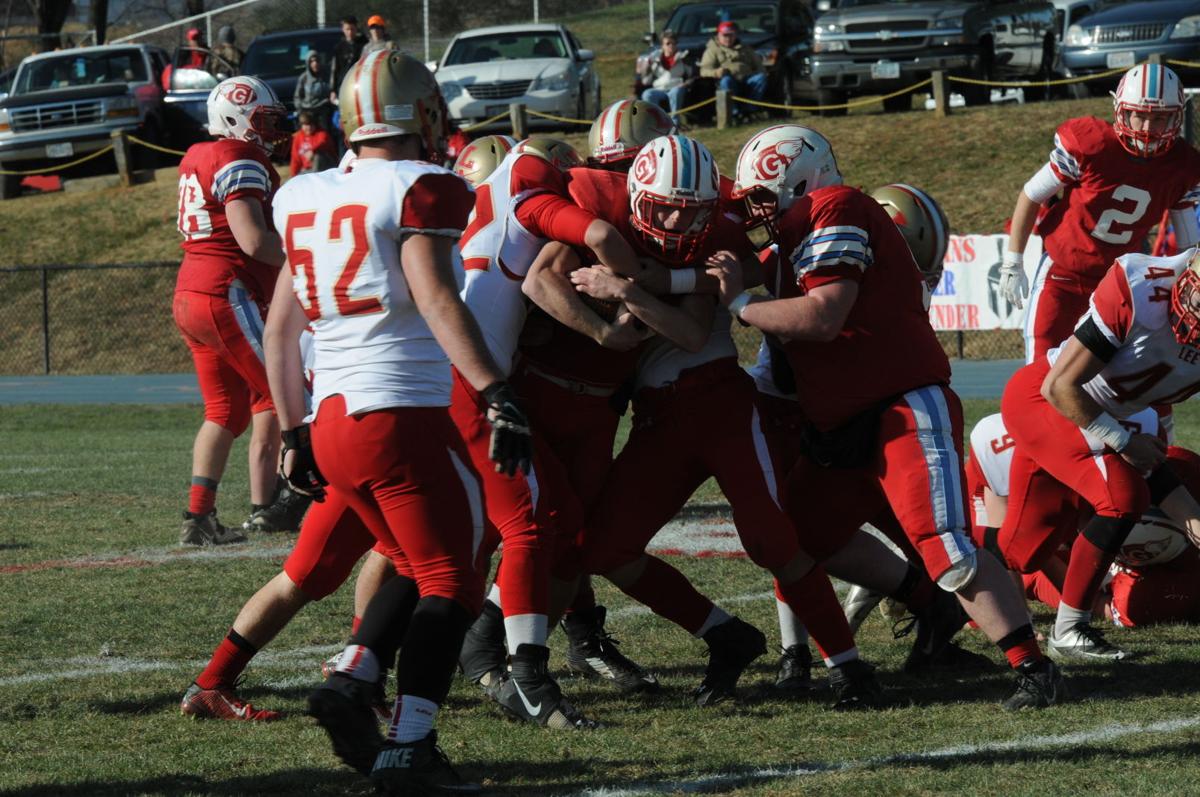 slideshow: Lee High Vs Giles High School Football | Gallery | bdtonline.com