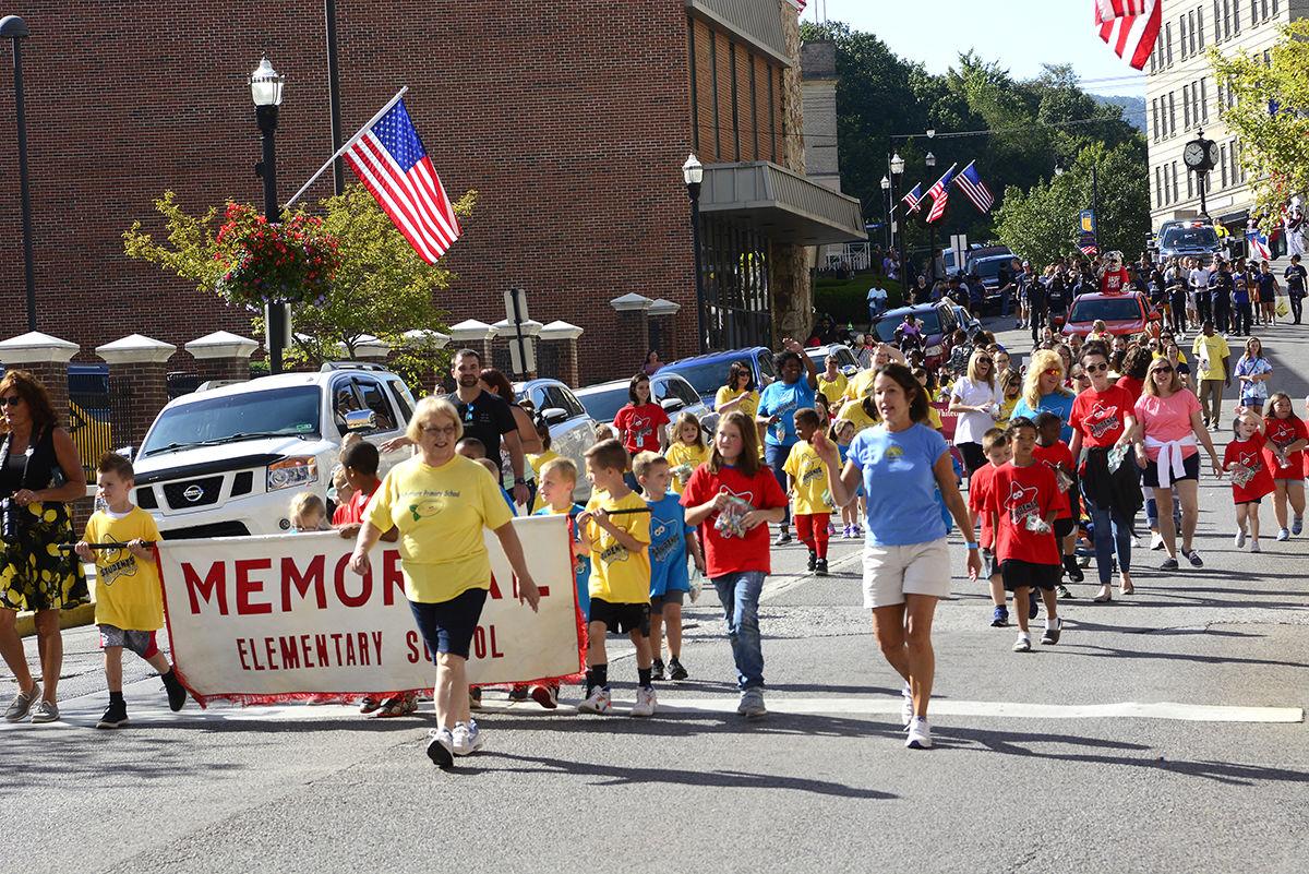 Slideshow 7th Annual Lemonade Festival Gallery