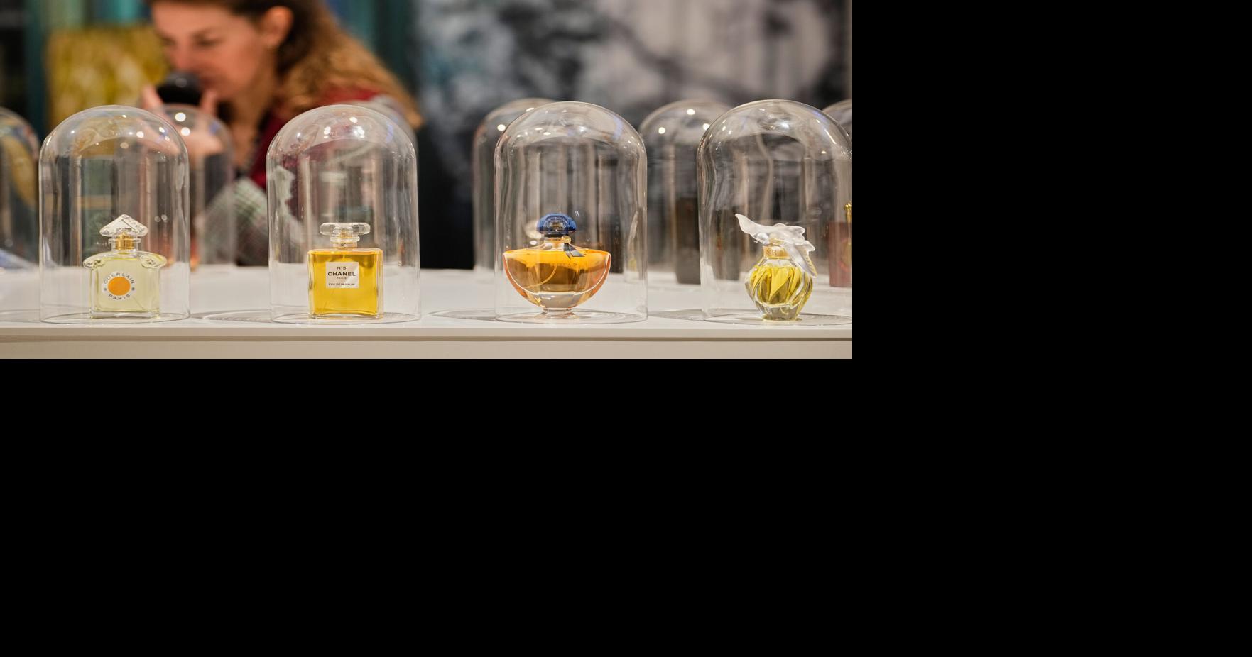 German scents exhibition combines 1,000 years of fragrances with art and history