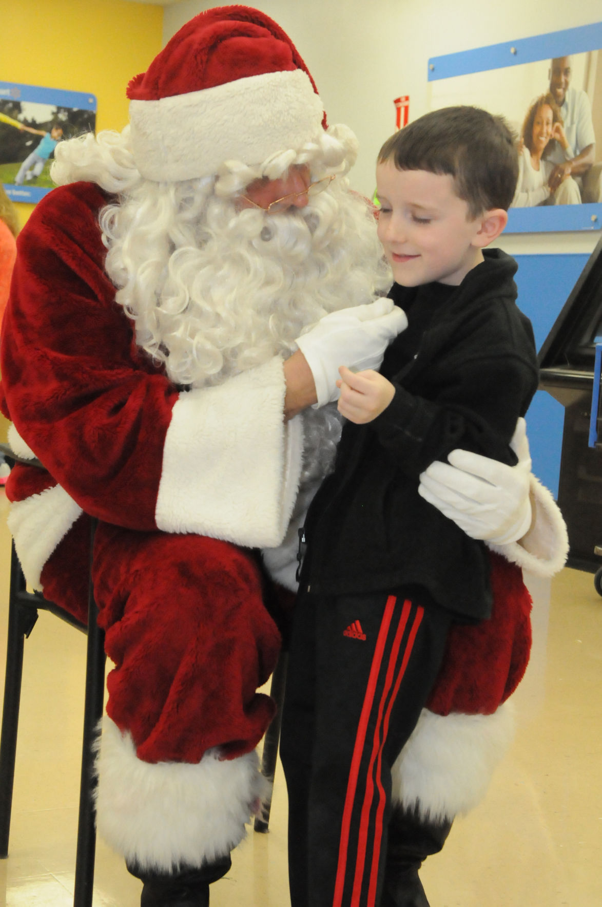 Slideshow: Bluefield, Va Police Department's Shop With a Cop | Gallery