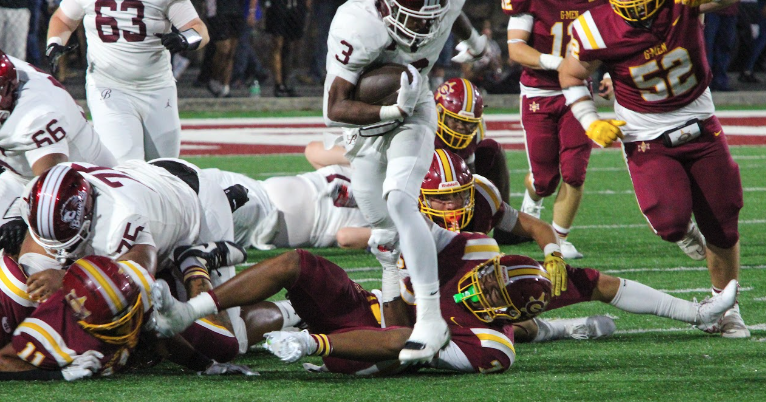 G-Men turn tables on Beavers late in 100th Battle of the Bluefields