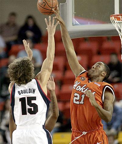 Gonzaga Outshoots Tech Uva Takes First Hoops Loss Local Sports