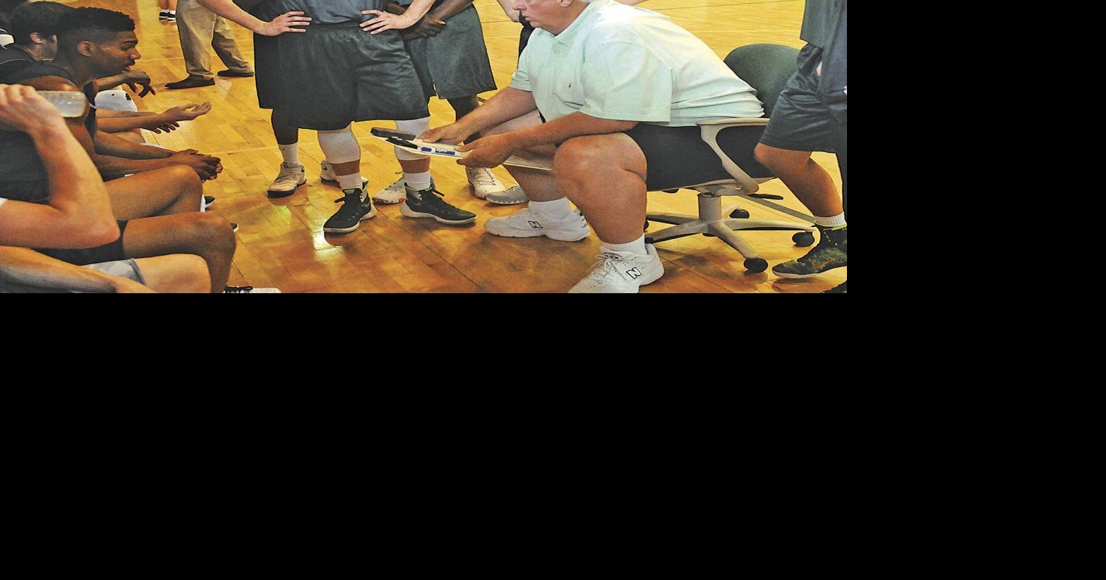 Governor Jim Justice retires from one of his two high school coaching