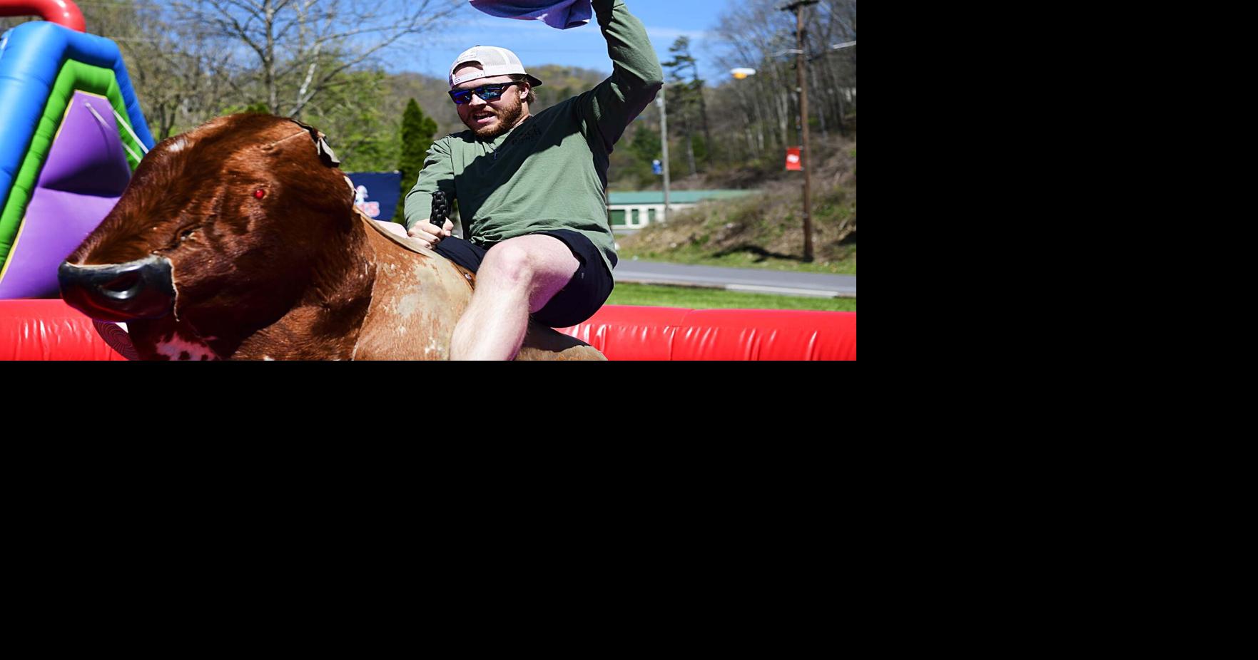 Students enjoy Mud Pig Day activities at Bluefield University | News ...