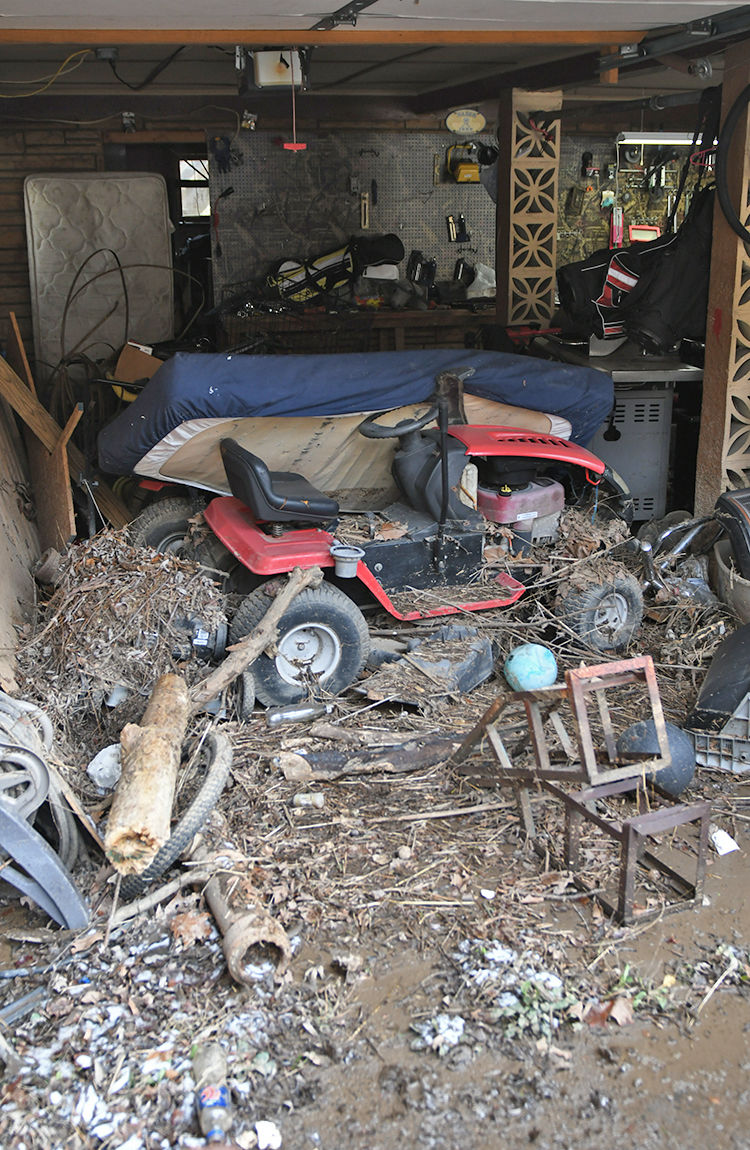 A1 Garage .jpg