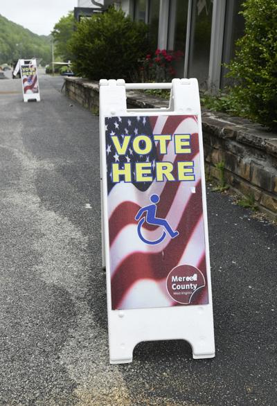 Polling place voting sign