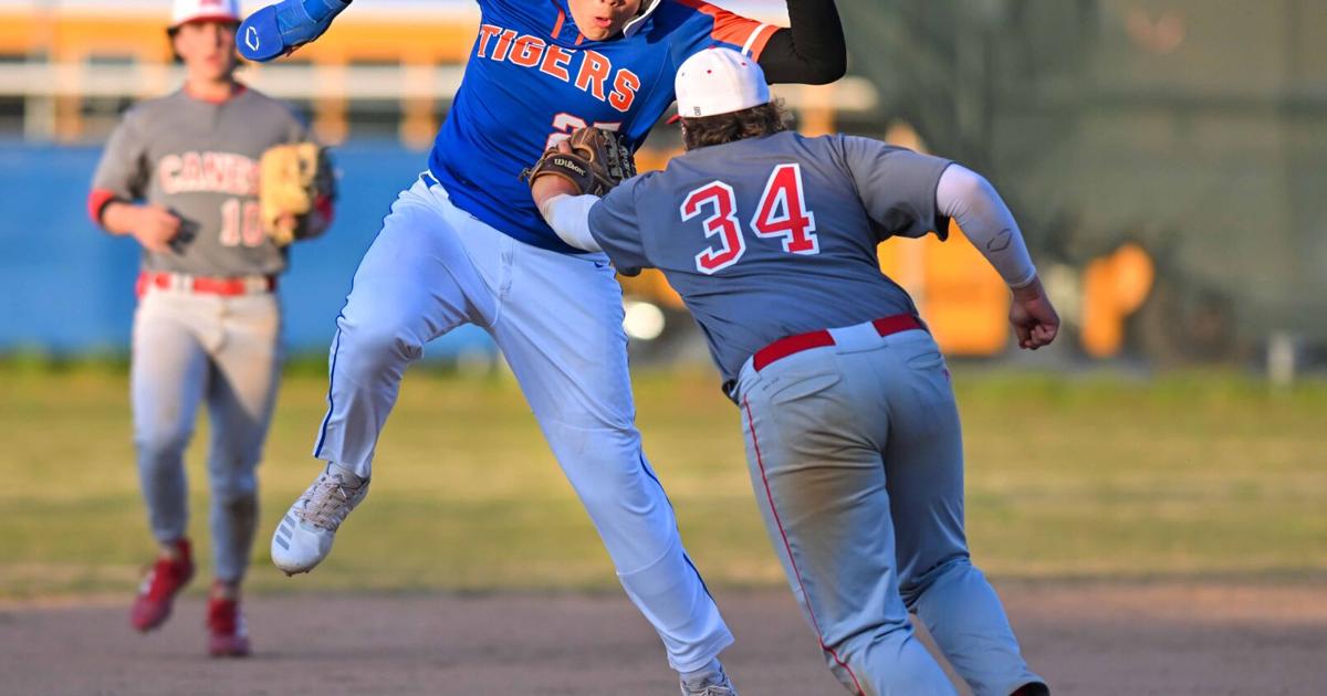 Coppinger play resumes today with two games at Bowen Field | Sports ...