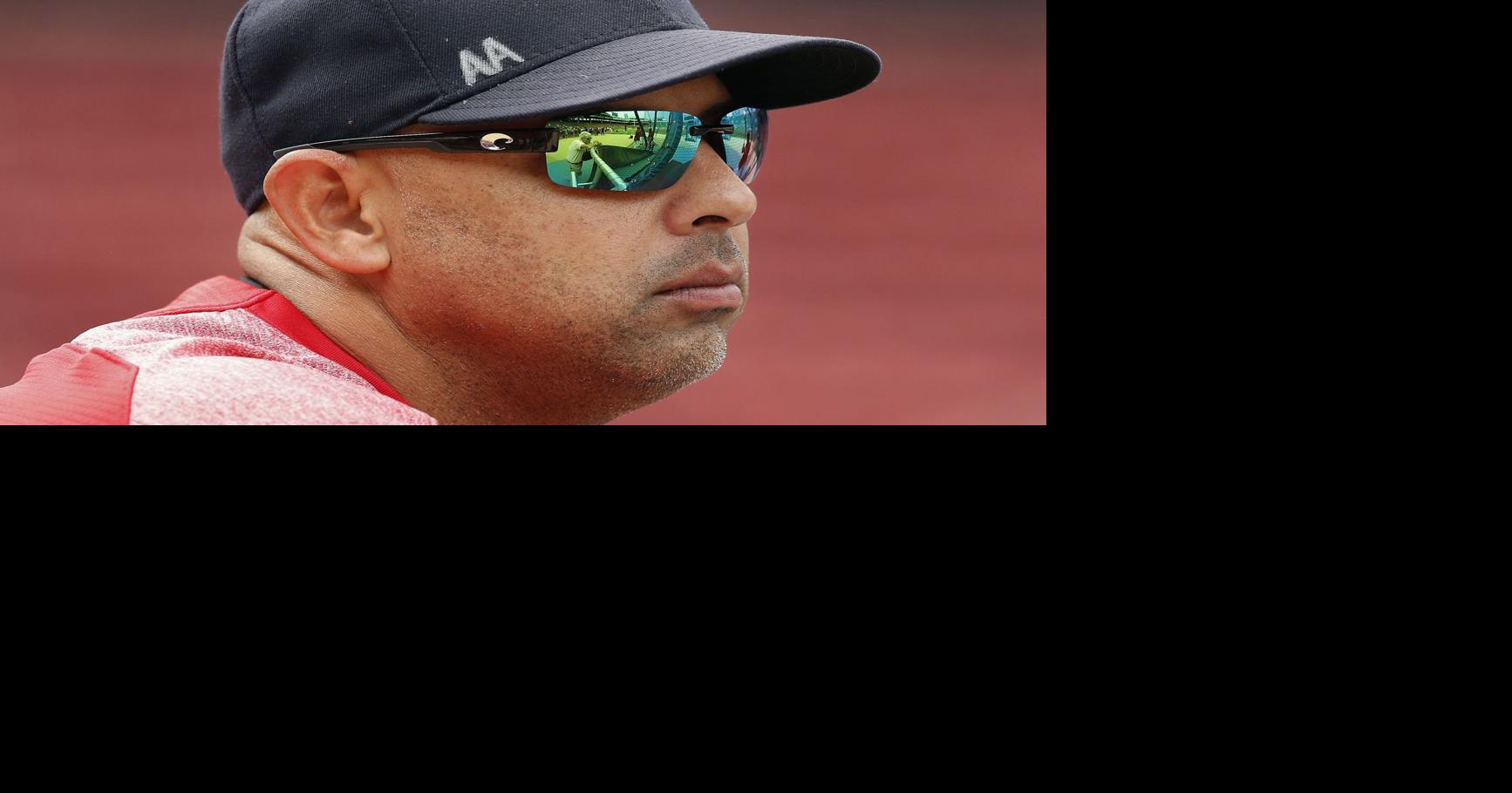 Francona a mentor to Cora