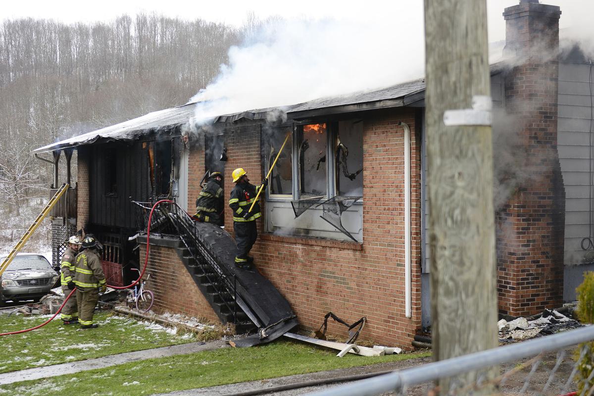 Slideshow House fire in Falls Mills, Va. Gallery