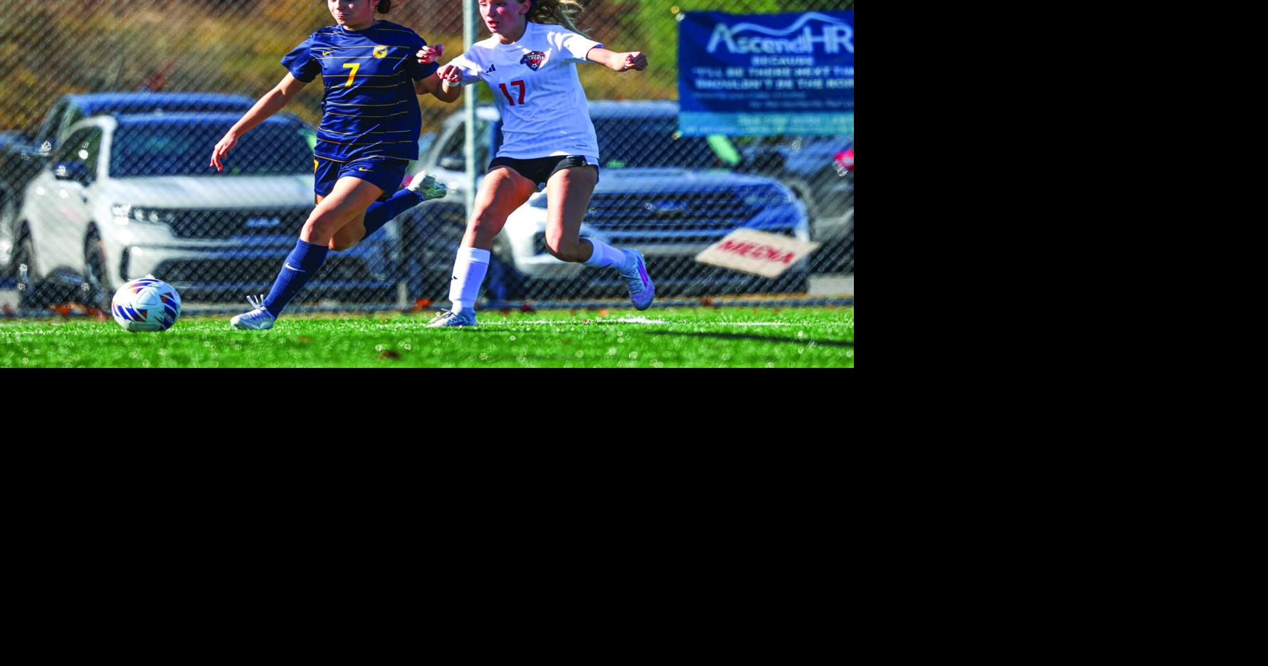 East Fairmont's Larnerd  2025 WVSWA Girls Soccer Player of the Year