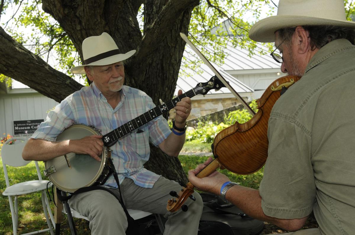 Slideshow Annual Tazewell County Old Time Bluegrass and Fiddlers