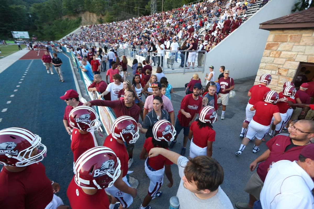 SLIDESHOW BeaverGraham game Gallery