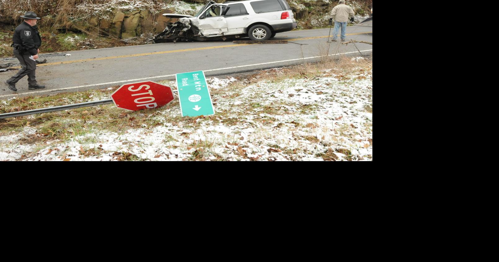 Two hospitalized in fourvehicle crash in Mercer County News