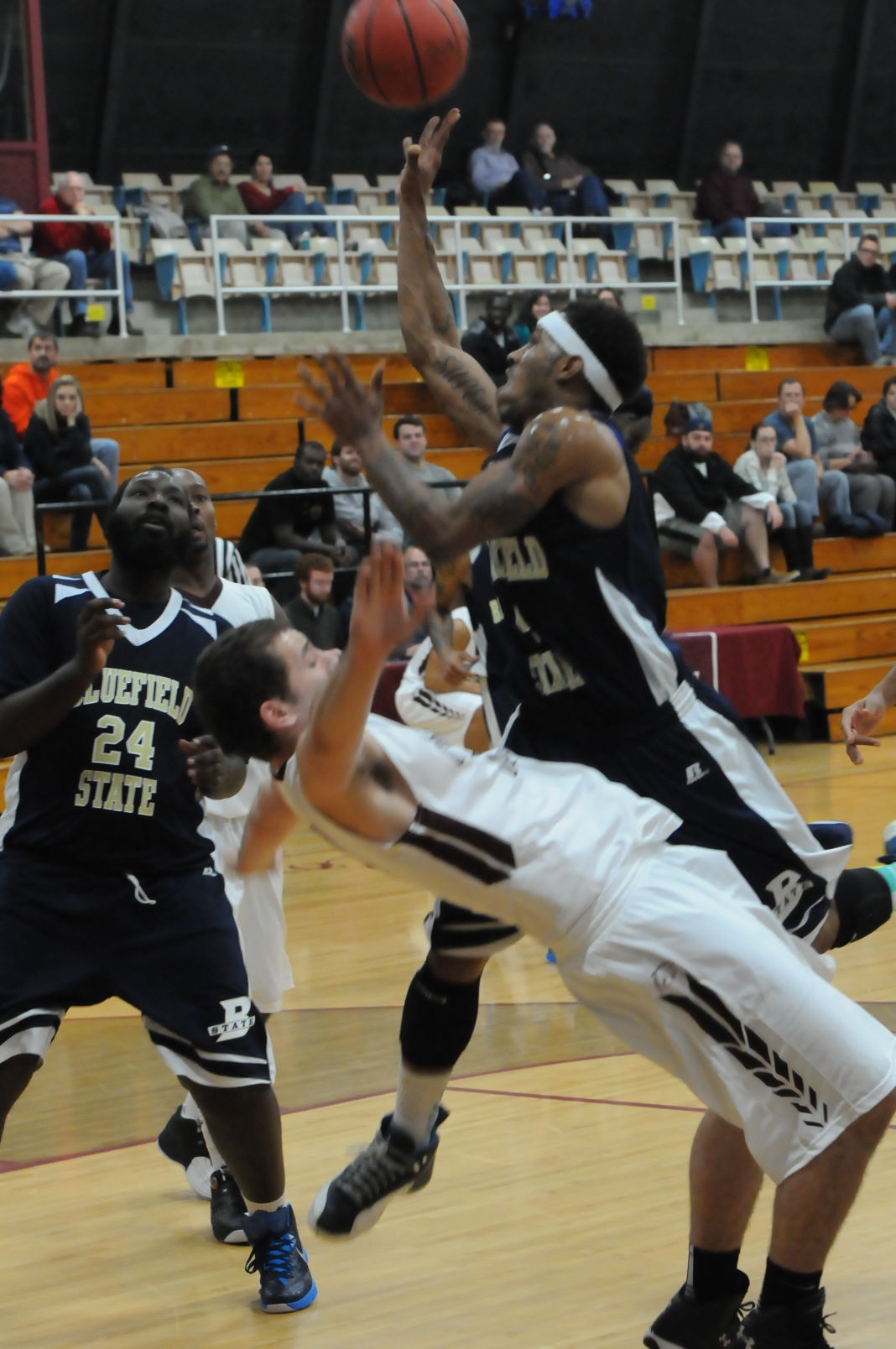 Bluefield State College Vs Concord University Mens Basketball 12/15 