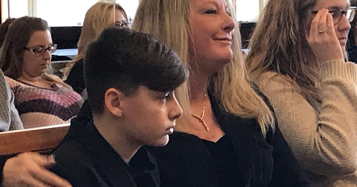 Courtroom plaque dedicated in memory of the late attorney Harold Wolfe ...