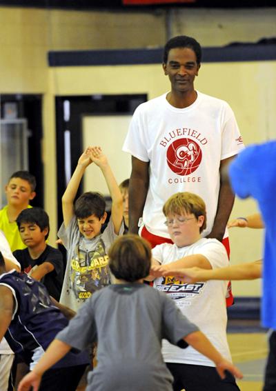 Tall Teacher Sampson Visits Bc Campers Local Sports Bdtonline Com