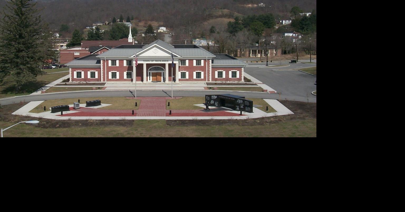 New EV charging stations open in Richlands