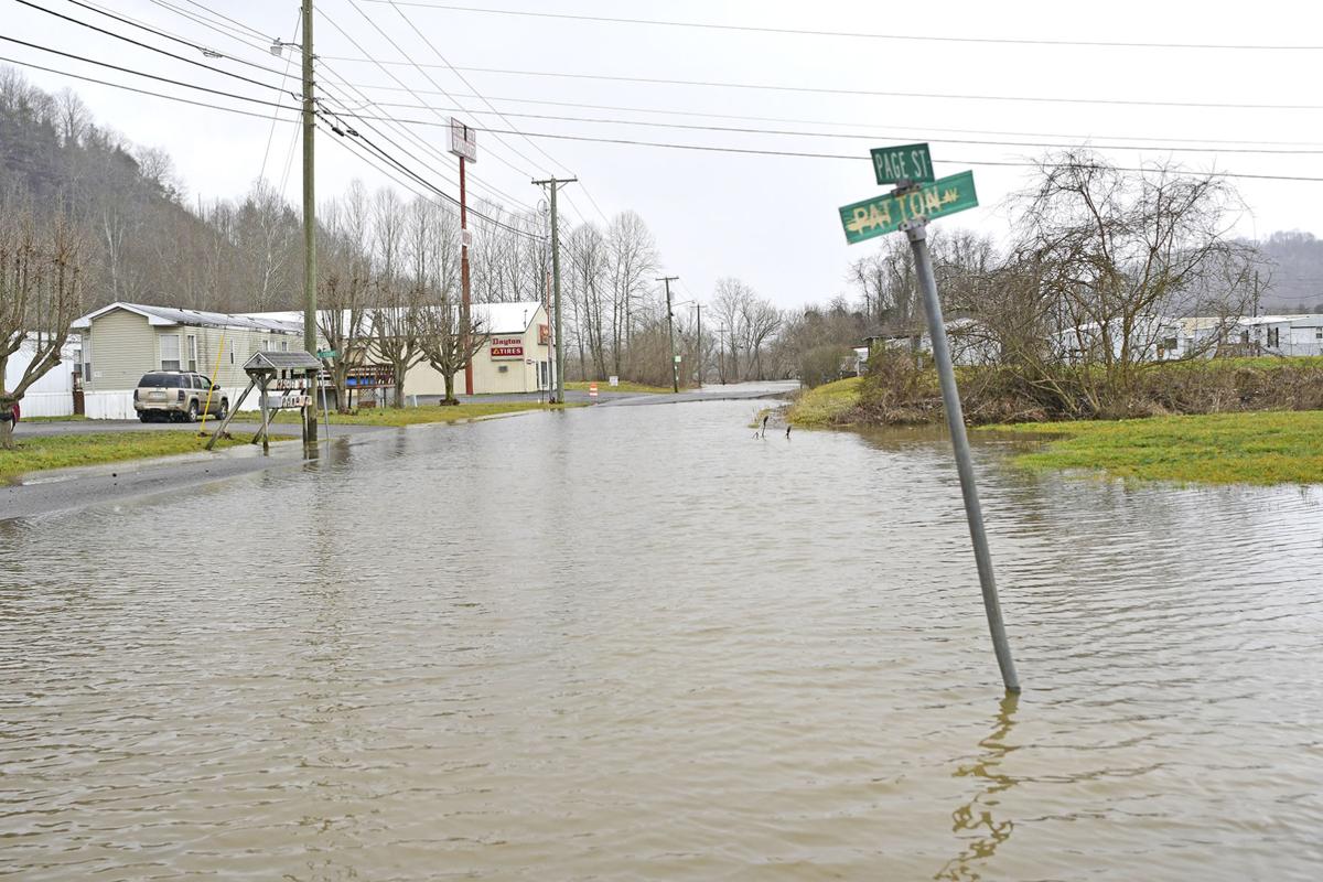 Richlands Reels 200 sent scrambling by flooded streets, homes News