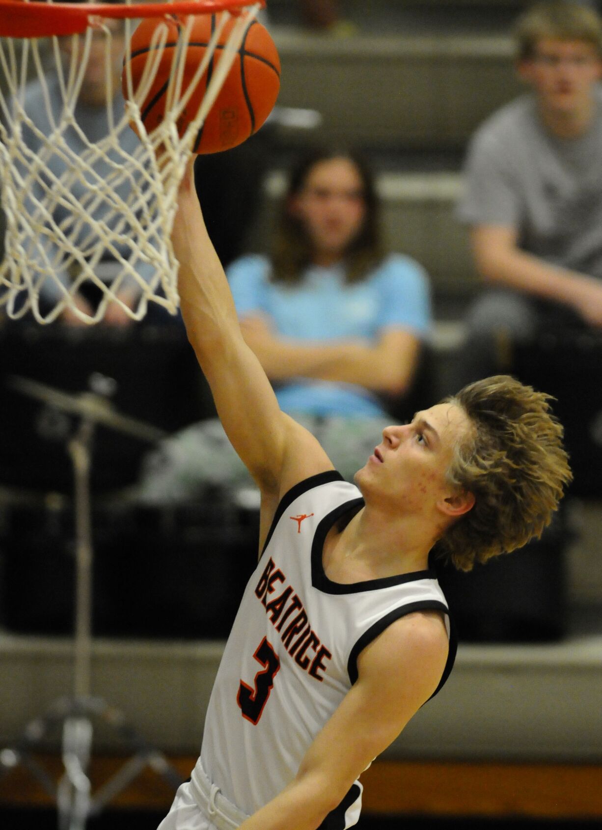 Orangemen fall at home to bigger Aurora squad