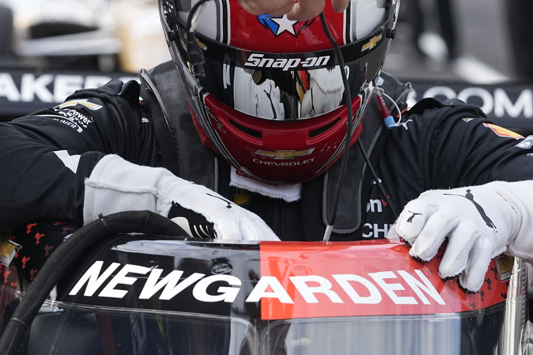 Newgarden begins another quest for elusive Indy 500 win