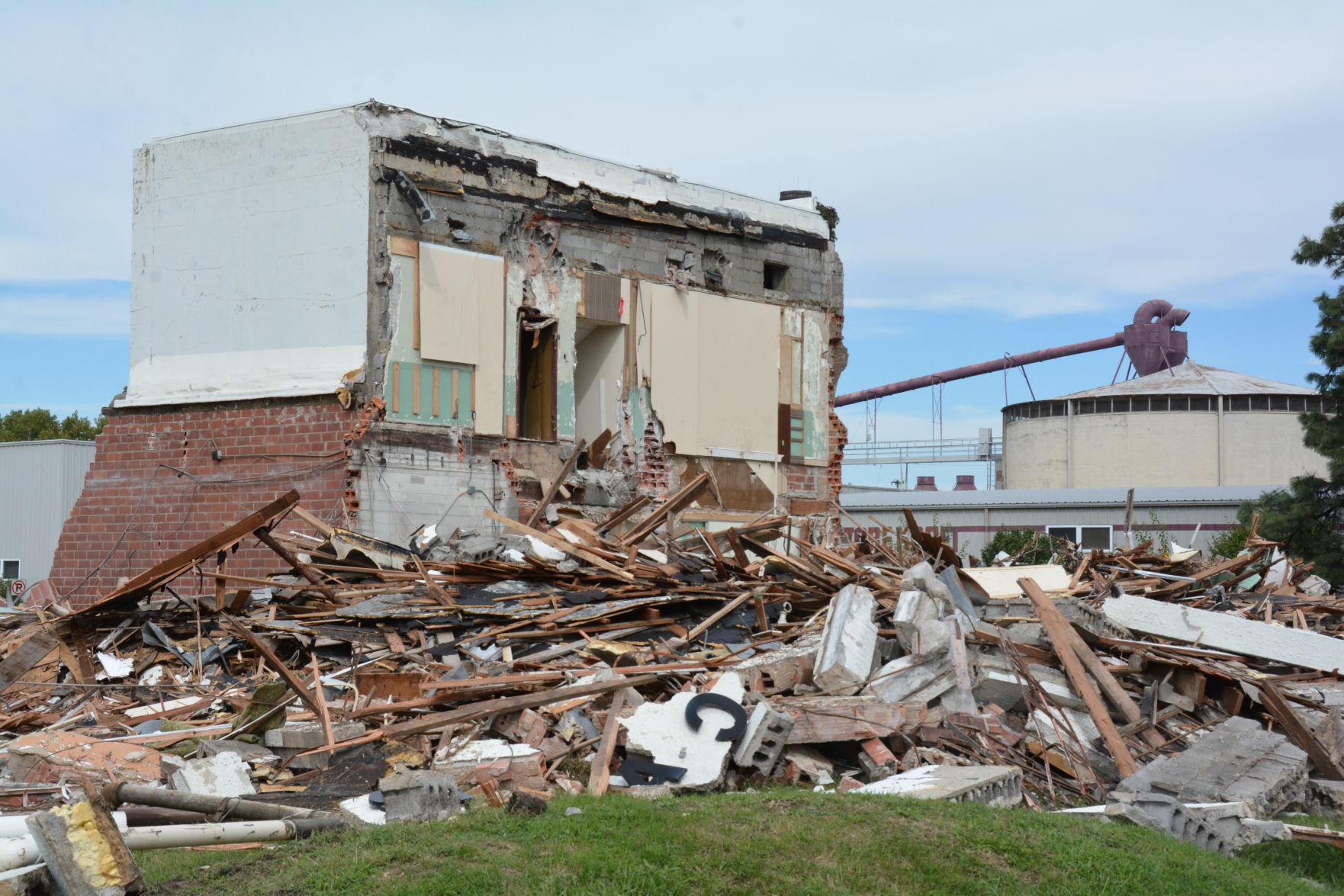 Demolition starts on Store Kraft buildings