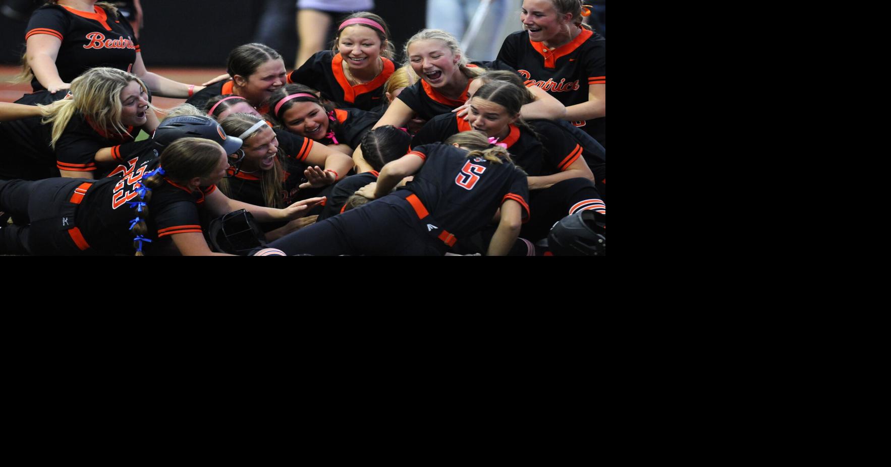 Tempelmeyer's hit lifts Lady O to state championship