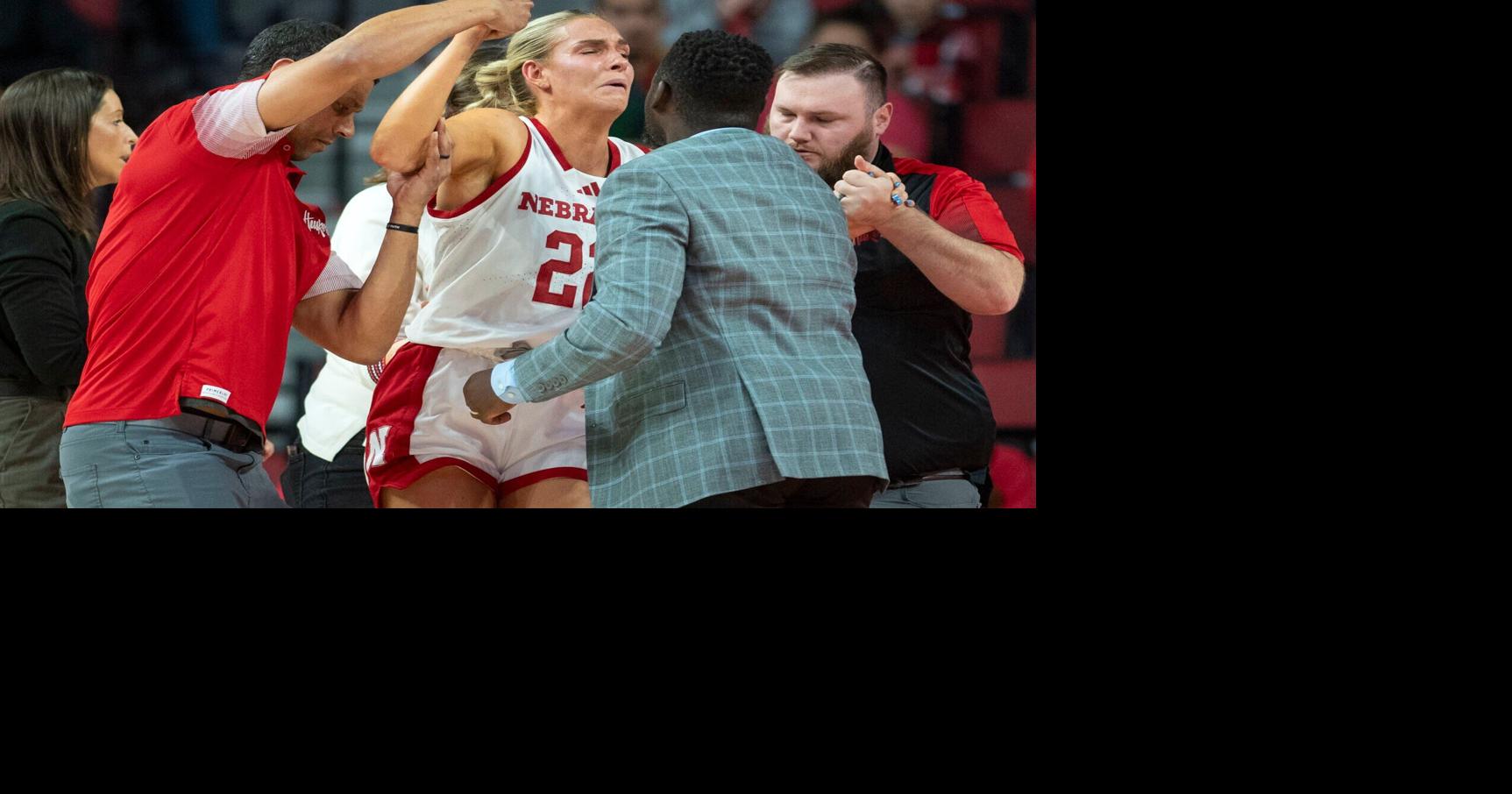 Nebraska women beats North Alabama; Natalie Potts suffers apparent noncontact knee injury